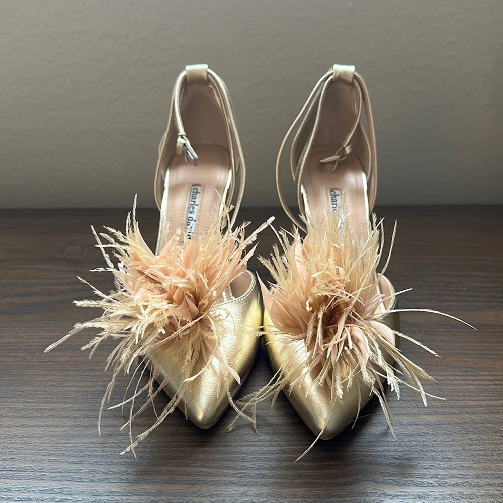 Violate Feather Embellished D’Orsay Pumps